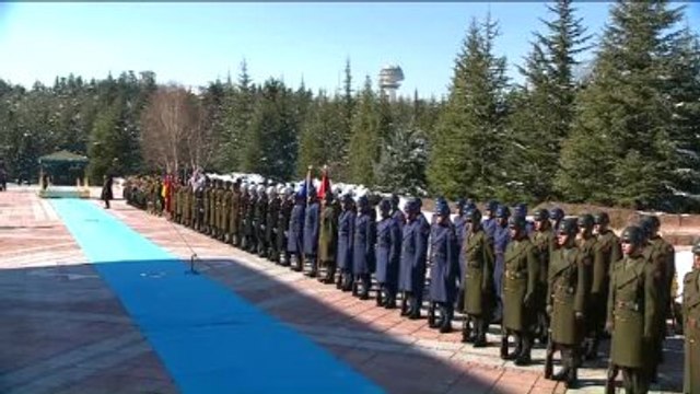 Başbakan Davutoğlu, Merkel'i Çankaya Köşkü'nde Resmi Törenle Karşıladı (1)