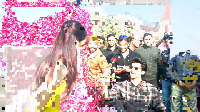 Aditya Roy Kapur proposes Katrina Kaif