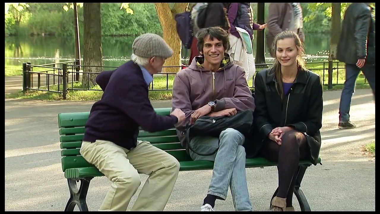 Old Man Lifts Weights with his Junk !
