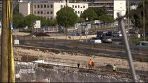 Marseille : Le témoignage d'un homme agressé sur son lieu de travail par des jeunes - Regardez