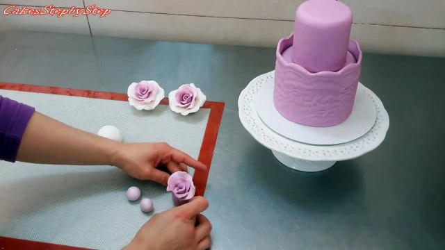 How To Form Gumpaste Roses Without Tools