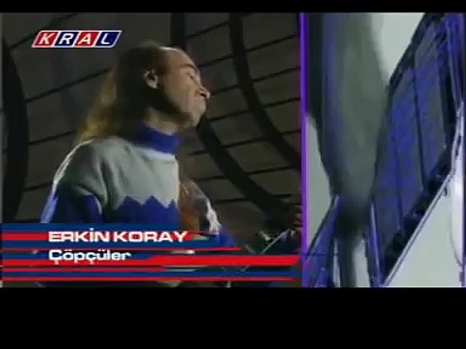 Kör oLası Çöpçüler Aşkımı Süpürmüşler [ ERKİN KORAY ]