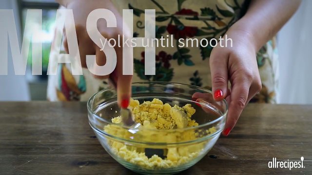 Appetizer Recipes - How to Make Simple Deviled Eggs