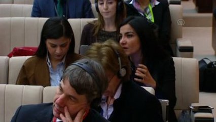 Merkel: "Şu Anda Yasa Dışı Göç Söz Konusu"