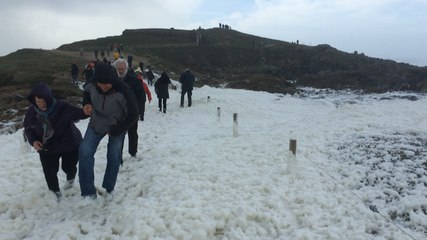 Écume à La Pointe de la Torche