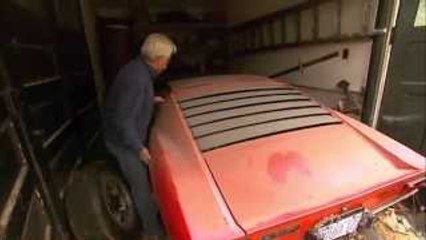 Lamborgini Tua Harga 25 Miliar ini Terdampar di Garasi Tua