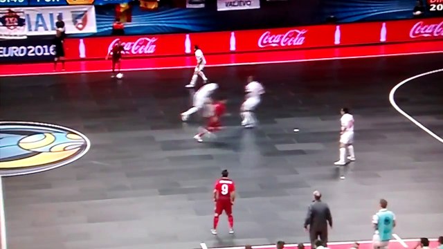 Futsal : le but somptueux de Ricardinho (Euro 2016)