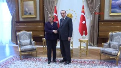Cumhurbaşkanı Erdoğan, Almanya Başbakanı Merkel'i Kabul Etti