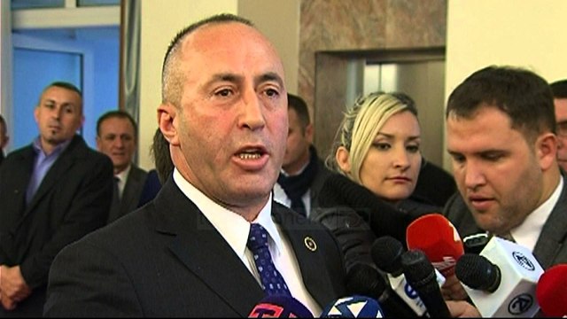 Kosovë, Jahjaga takohet me liderët e partive politike - Top Channel Albania - News - Lajme