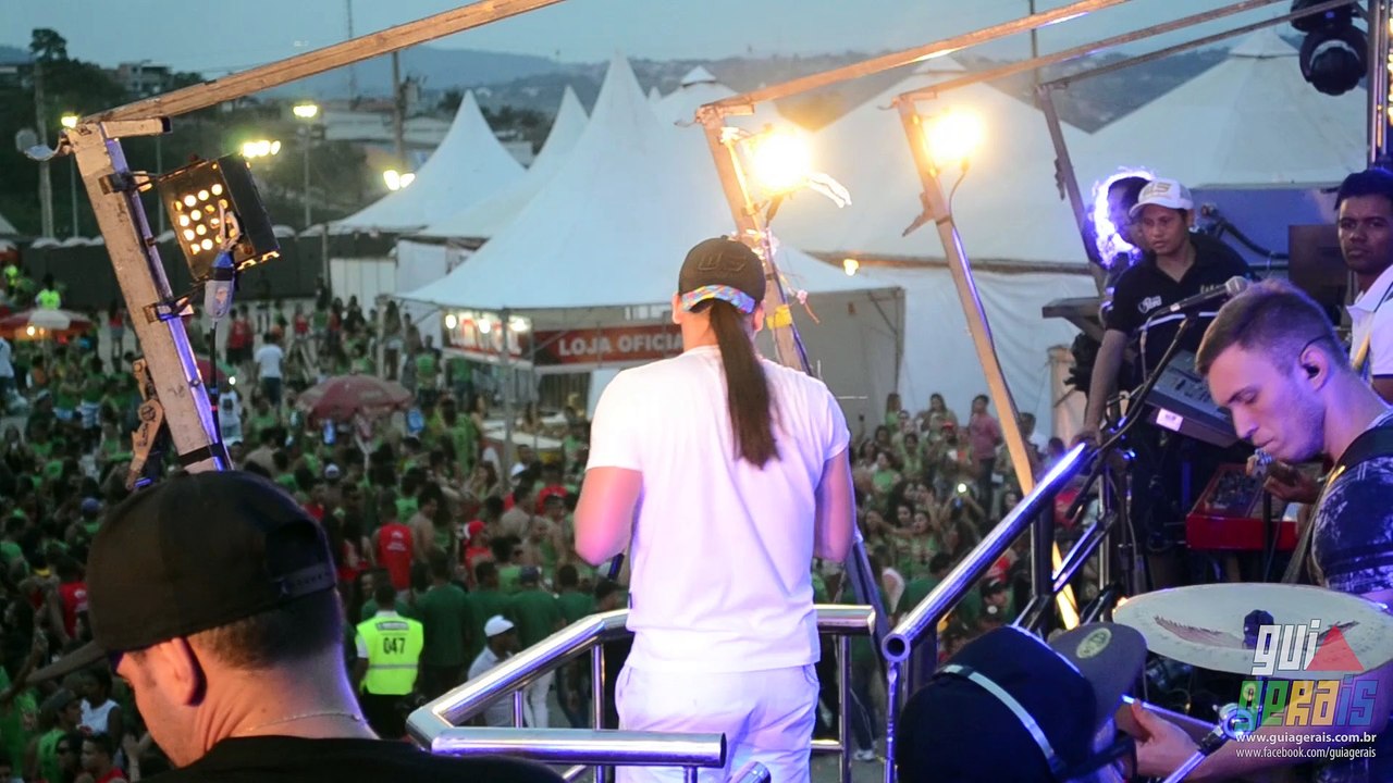 Guia Gerais - Wesley Safadao (Os Anjos Cantam) - Mega Space (BH) - 07 NOV 2015