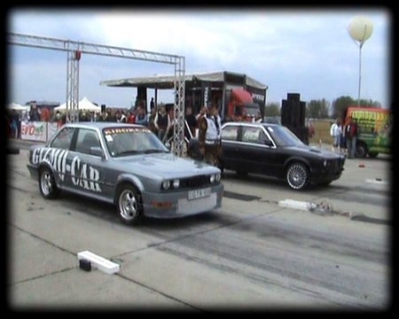 BMW 325 IX Turbo Vs. BMW E30 Turbo Drag Race 2