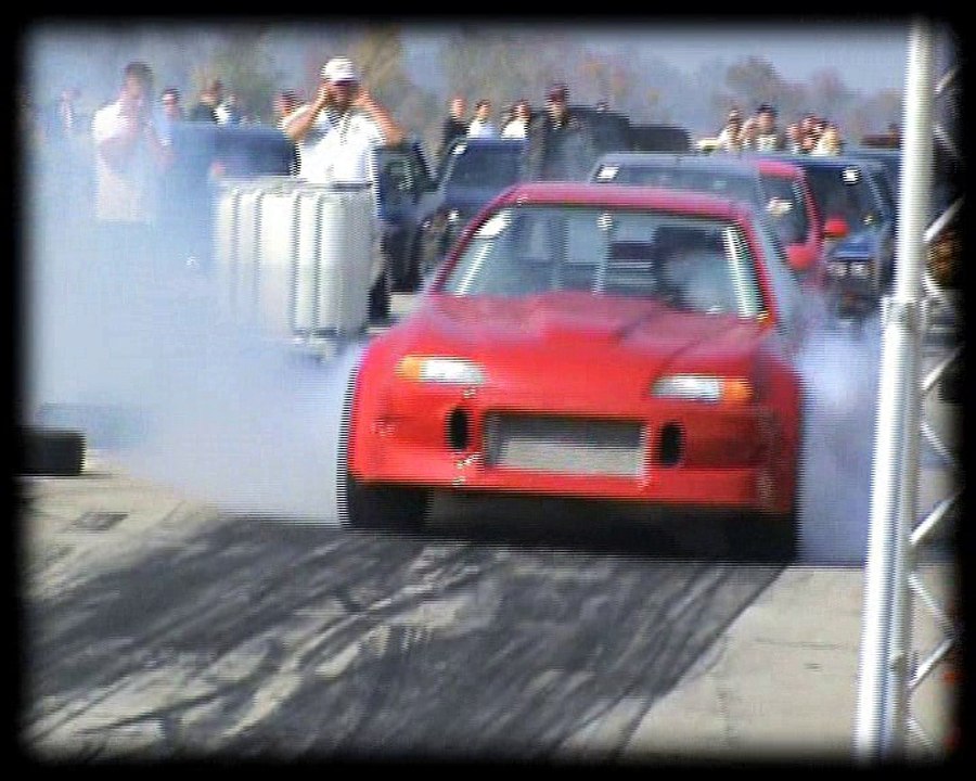 Honda Civic Red Rocket Turbo Vs. BMW E30 Drag Race
