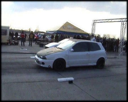 Fiat Coupe Turbo Vs. Fiat Bravo HGT Turbo Drag Race