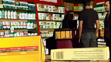 CEA MAI TARE RECLAMA VAZUTA VREODATA - TE STRAMBI DE RAS