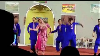 NARGIS LATEST NEW HOT STAGE MUJRA DANCE 2015