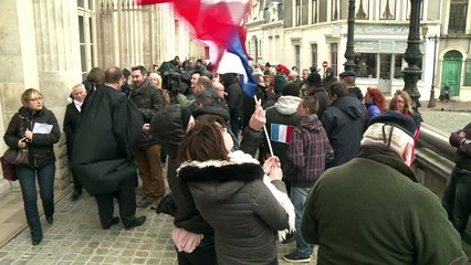 Report du procès du général Piquemal pour raison de santé