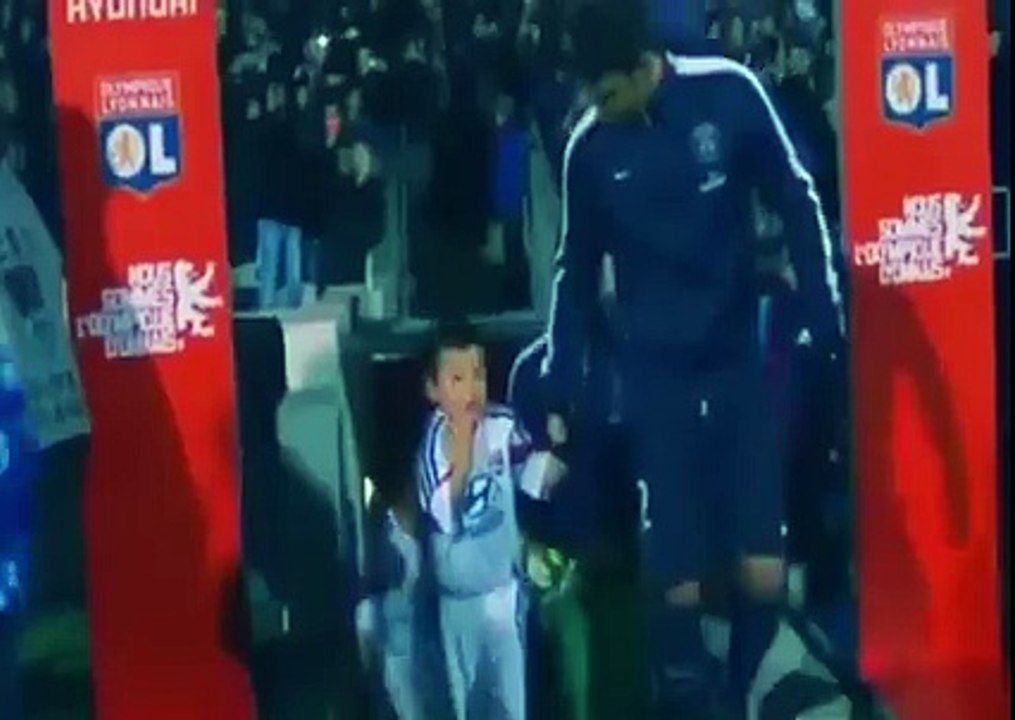 Respect , Thiago Silva
