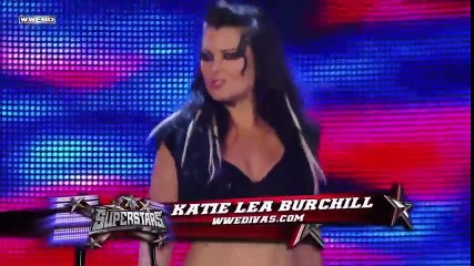 Katie Lea Burchill vs. Nikki Bella (w/ Brie Bella)
