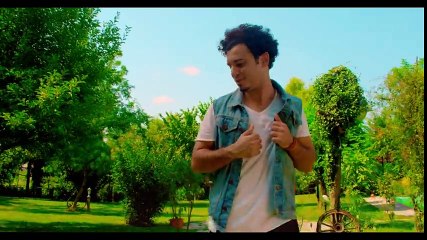 Buray - İstersen (Official Music Video)