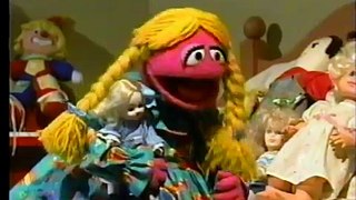 Sesame Street - Betty Lou Goes to Daycare