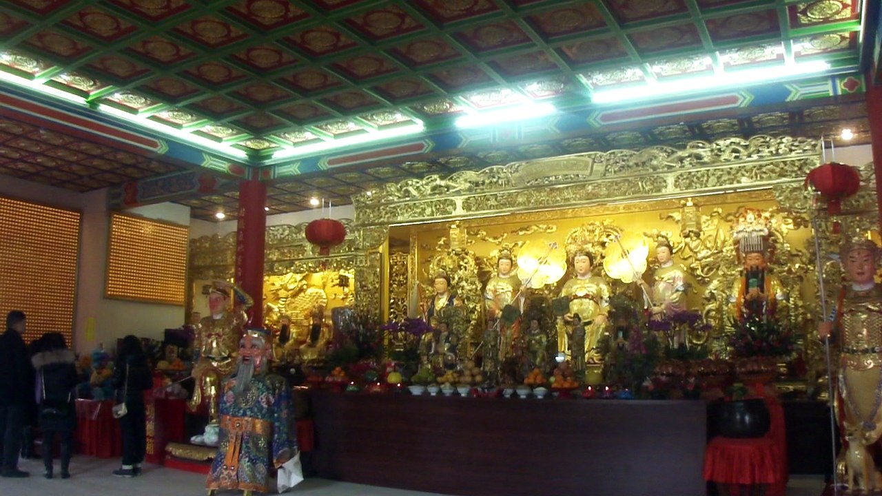 284 Chinese Tao Temple  golden mother 慈惠堂母娘