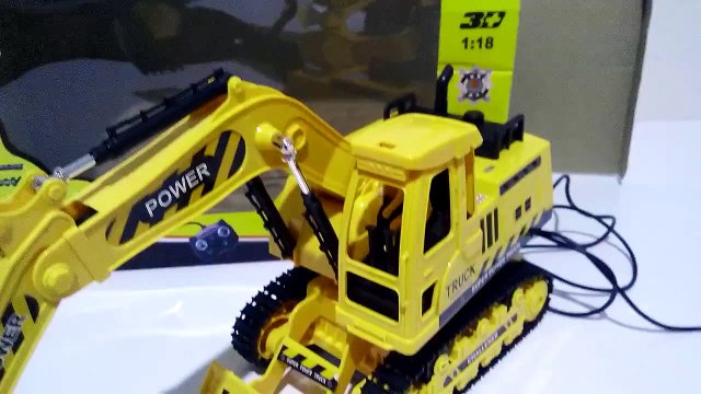 Oyuncak kepçe,oyuncak kepçeler,kepçe,kumandalı,kepçeler,oyuncak arabalar,oyuncak arab