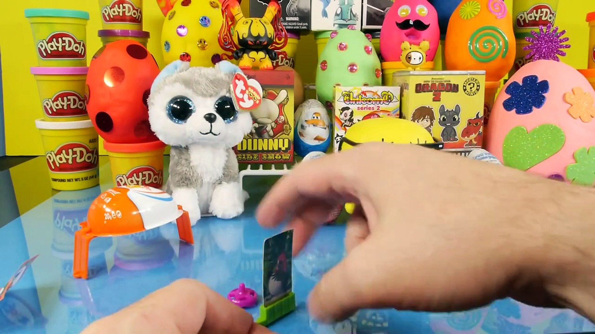 play doh surprise toys