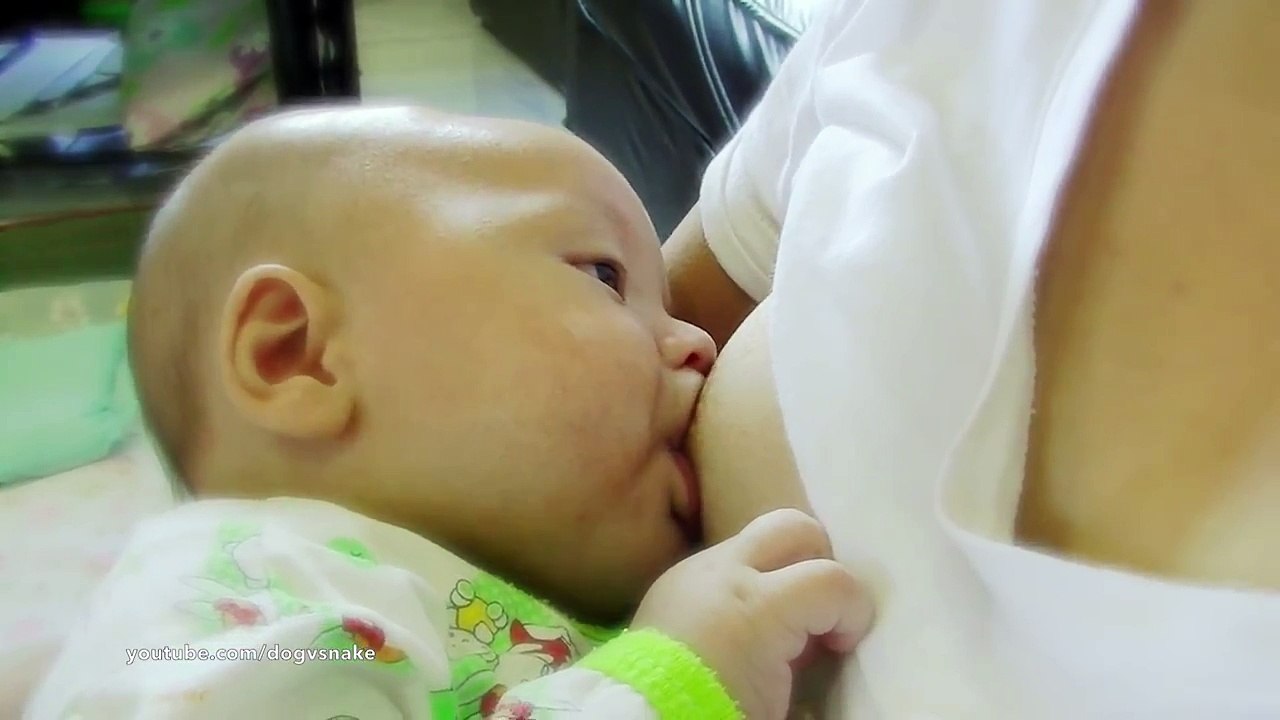 BREASTFEEDING & SINGING TO YOUR BABY | ทำอย่างไรให้ลูกดูดนมได้ดี