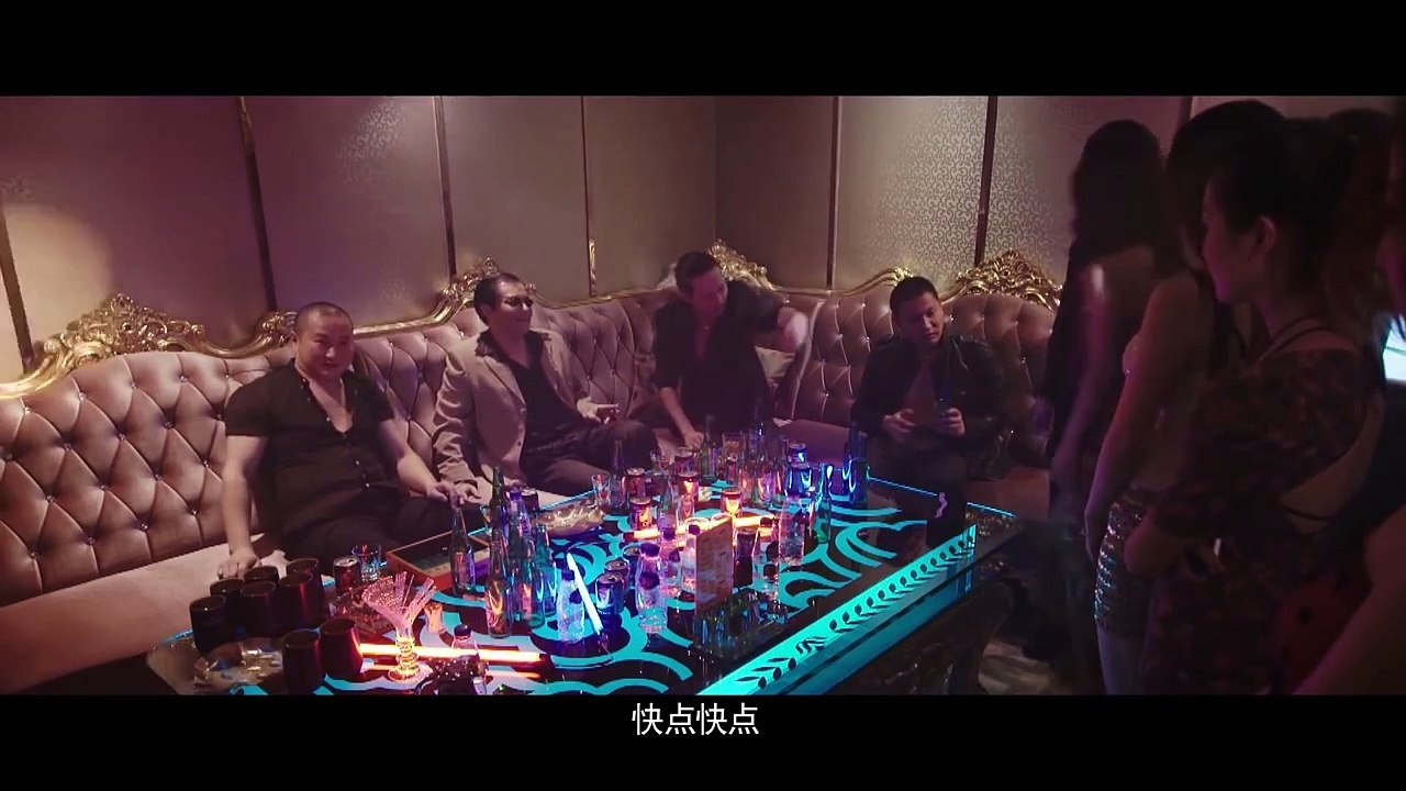 夜场微电影《妈咪》大尺度演绎陪酒女孩的真实生活【HD完整版】