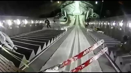 Сногсшибательный прыжок глазами лыжника