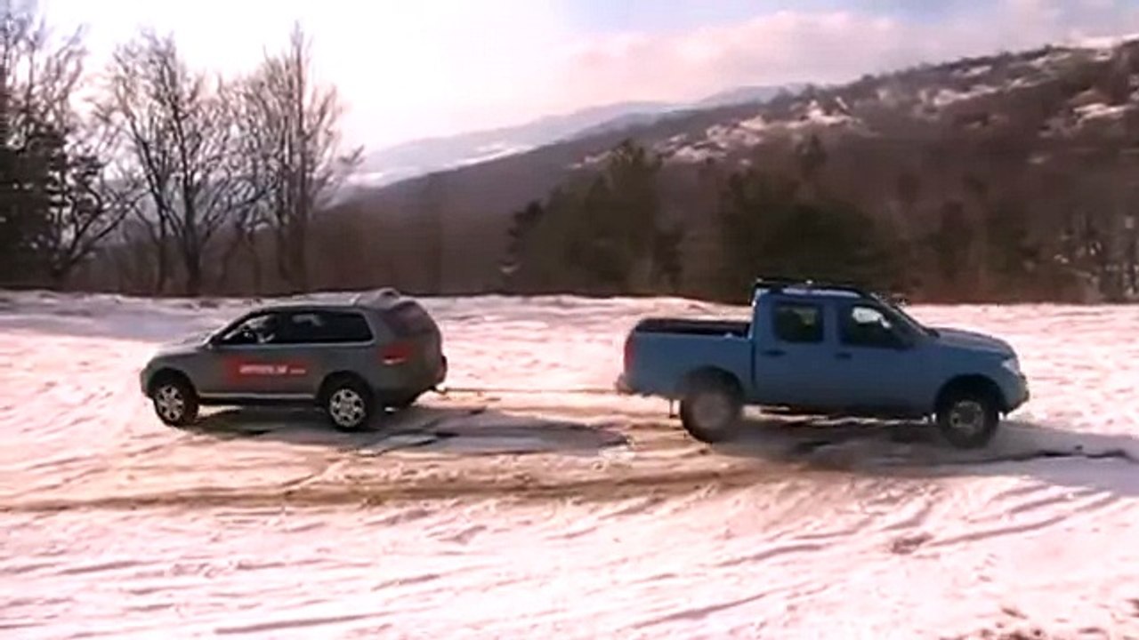 Автомобили, кто сильнее- Nissan Navara 2 vs VW Touareg