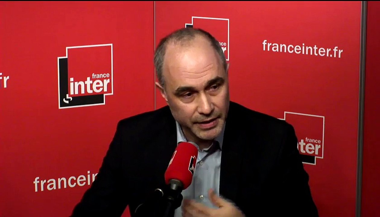 Gilles Boyer : "Ce qui abaisse la politique c'est la dérision systématique"