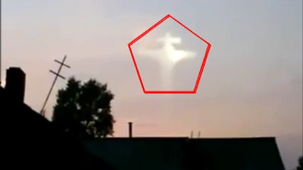 proof that God is alive APPEARANCE OF JESUS in the sky / OMG VIDEO