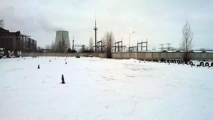 Контраварийное вождение в условиях зимы от Центра Высшего Водительского Мастерства Карбон