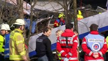 Several dead and hundreds injured in German train crash