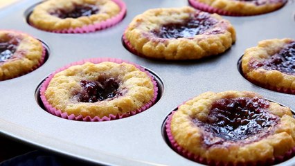 Paleo Recipes - How to Make Paleo Jelly Donut Cupcakes