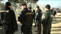 Maqedonia vendos 30 km tela me gjemba kundër refugjatëve - Top Channel Albania - News - Lajme