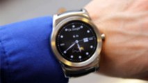 Buy Lg Watch Urbane with Android 4.3 and Well Design Body