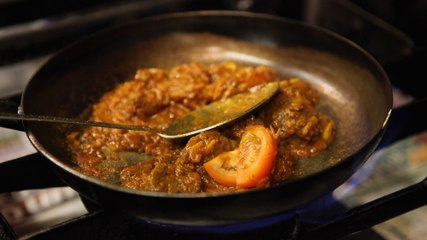 Street Food - Bagels and curryhouses: London's Brick Lane