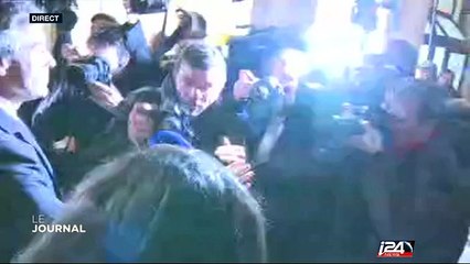 Arrivée de Cahuzac musclée au Palais de Justice de Paris