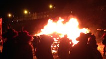 Carnaval du Portel : on a brûlé Bâtiss sur la plage !
