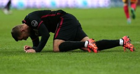 Podolski, Akhisar Belediyespor Maçında Oynamayacak