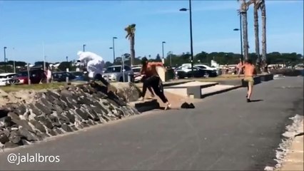 Fou Rire: Il Simule un attentat terroriste. Extraordinaire... Regardez