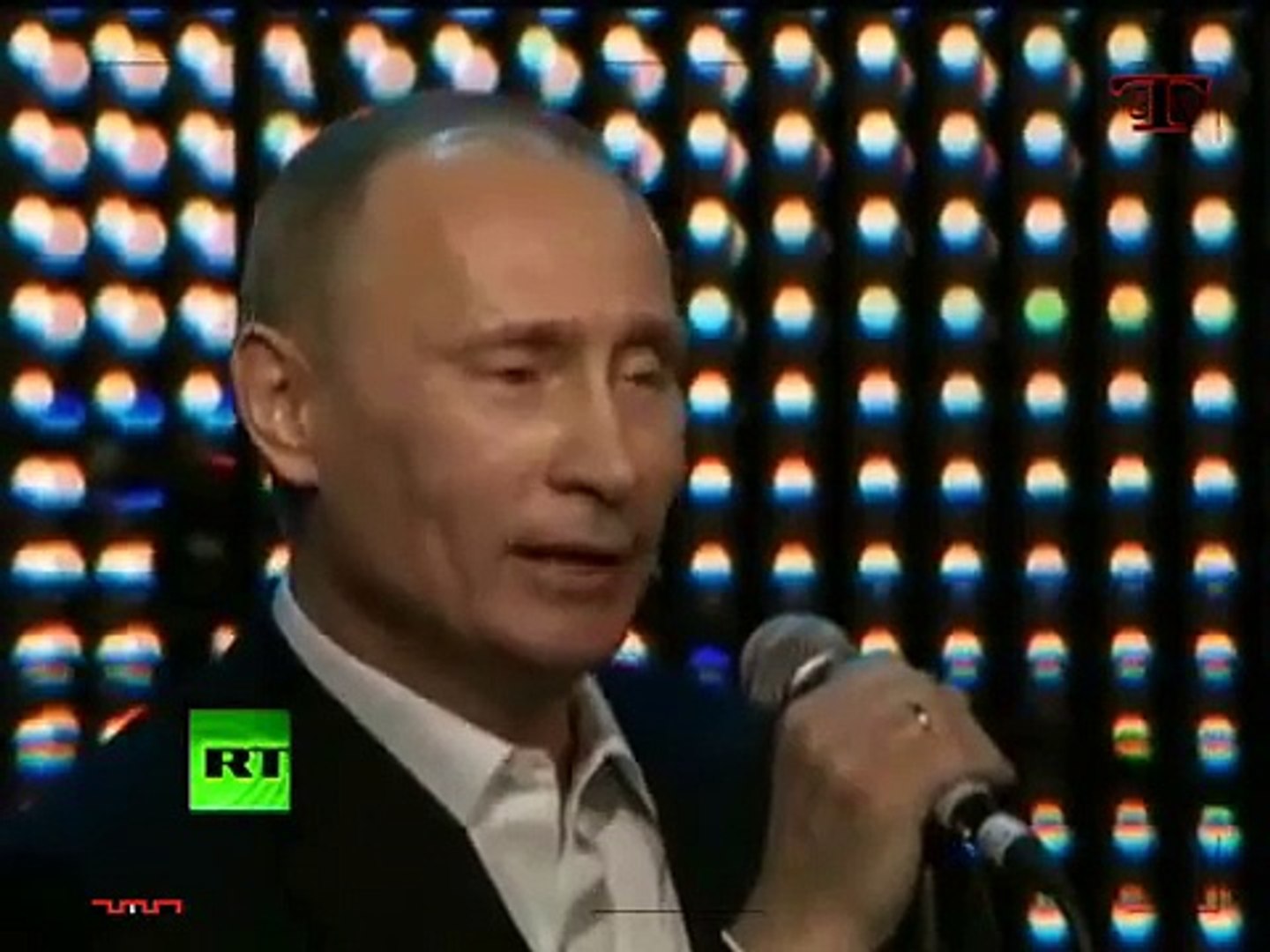 ⁣Vladimir Putin Turkish song-dubbing. kadifeden kesesi