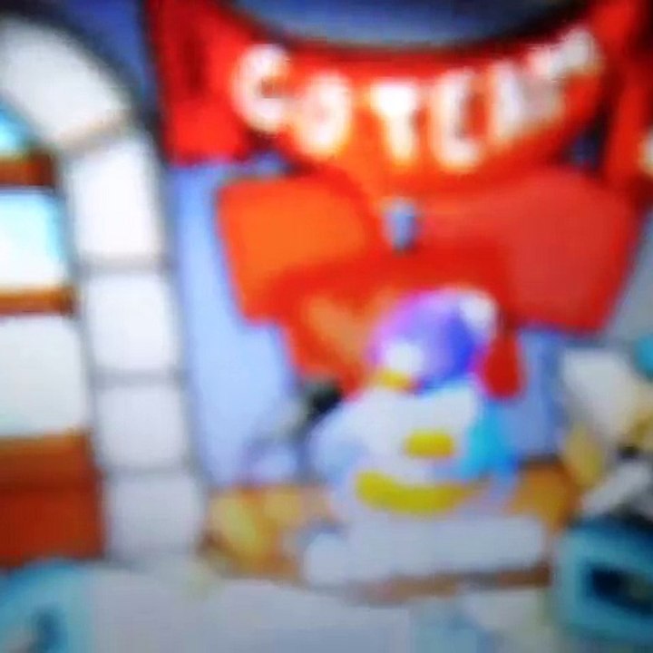 Online Games-How to like someone igloo on club penguin