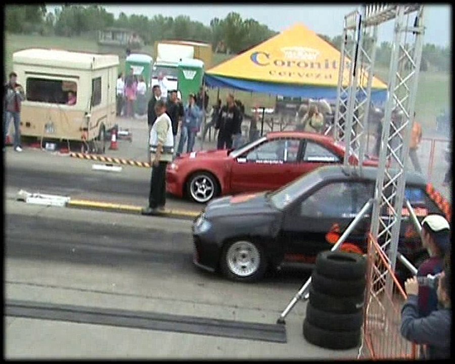 Honda Civic Red Rocket [9.79@244] Vs. Ford Fiesta RS Turbo Drag Race