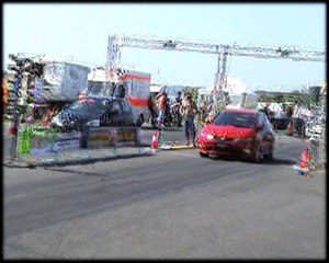 Honda Civic Type R [VII Vs. VIII Gen.] Drag Race