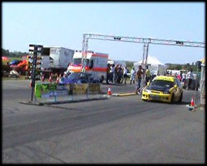 Honda Civic Turbo Vs. Lotus Elise S1 Drag Race