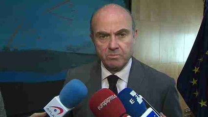 De Guindos: "Salvo debacle, España puede crecer este año un 3%"