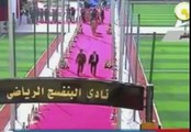 مرسي يعلق على السجاد الأحمر لسيارات السيسي .. فيديو للتاريخ